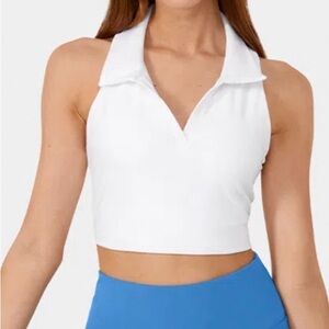 HALARA Classic White Collared Crop Top